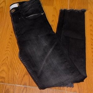 No rips or stains,gently used